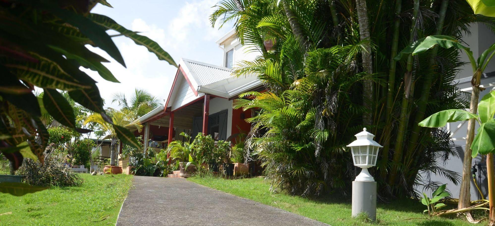 E.Gwada Hostel Le Gosier  Exterior foto